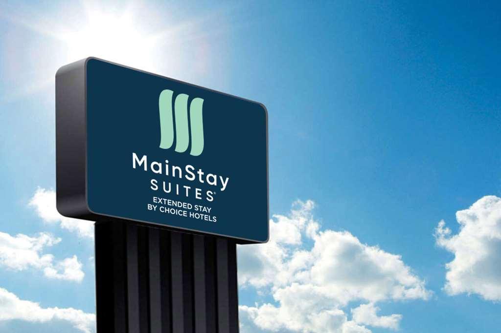 Mainstay Suites Hillside Exterior photo