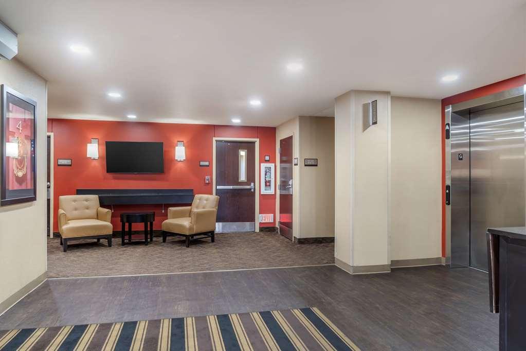 Mainstay Suites Hillside Interior photo